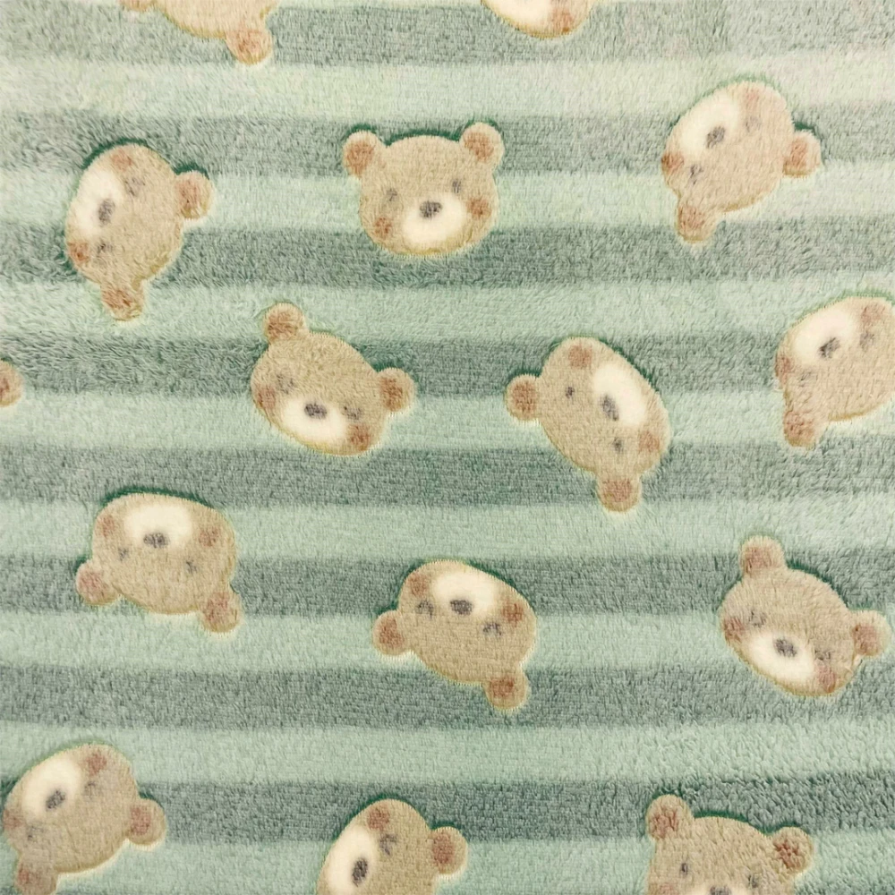 Manta Fleece 3D Ursinhos Teddy 100% Poliéster 1,60m largura - Fundo verde
