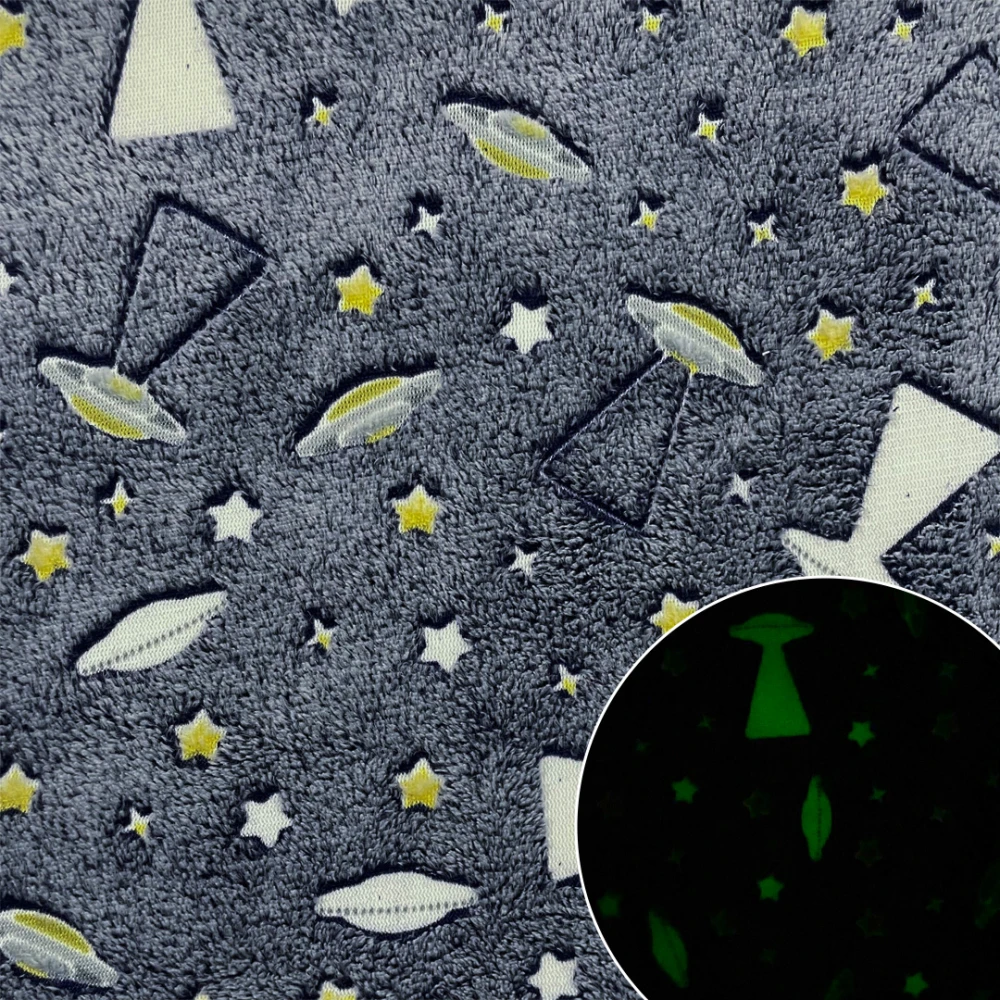 Manta Fleece Brilha no Escuro Espaço Sideral 100% Poliéster 1,60m largura - Azul marinho